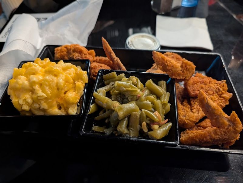 Flood's Bar & Grille