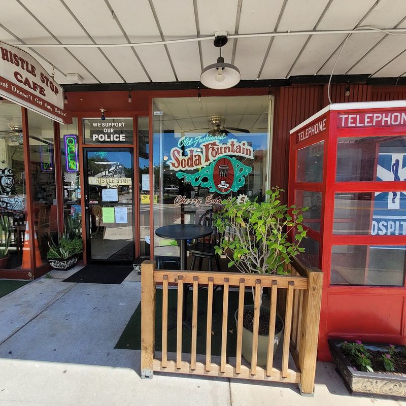 Alaska Eateries Bringing Southern Catfish To The North - Decor Hint Wasilla Whistle Stop Café