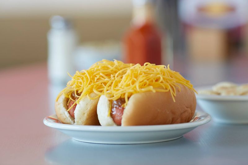 16 Ohio Hot Dog Joints That Will Blow Your Taste Buds Away With Classic Midwest Flavor - Decor Hint Gold Star Chili