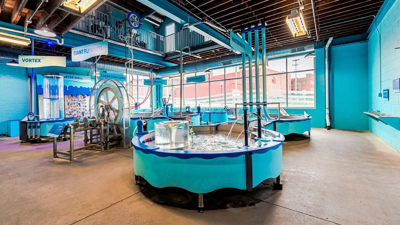 Impression 5 Science Center