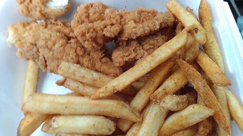 Fayetteville Takeout Restaurants Serving Home-Style Fried Chicken - Decor Hint Cookout Restaurant