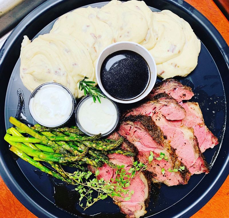 These 15 Hole-In-The-Wall Iowa Eateries Are Small But Mighty - Decor Hint Aunt Maude's Café – Ames