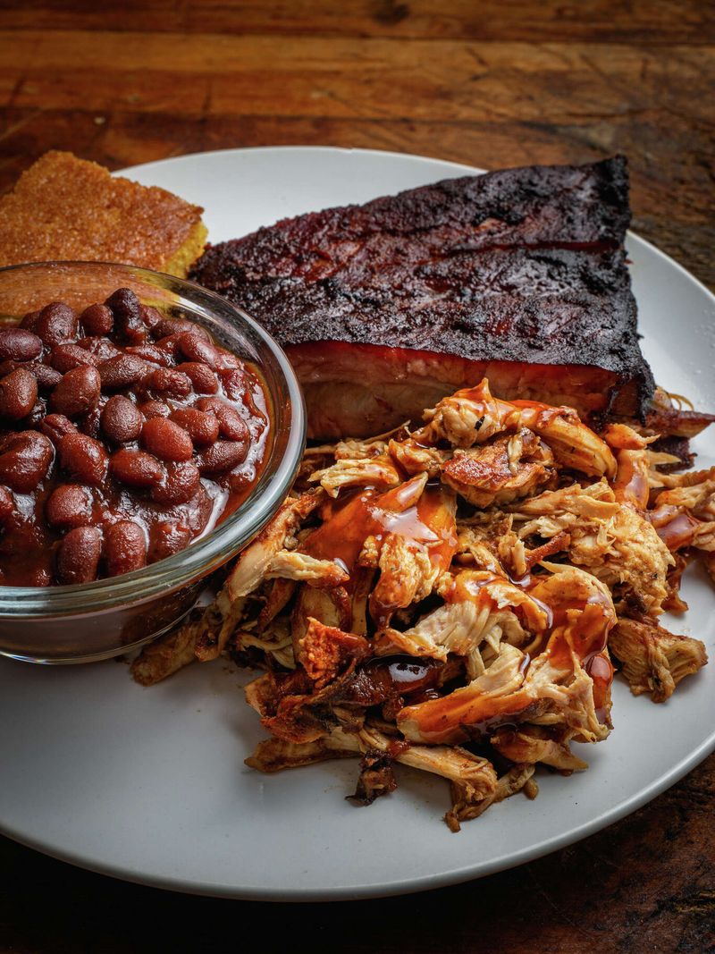 Thomas' Smokey Pit Stop