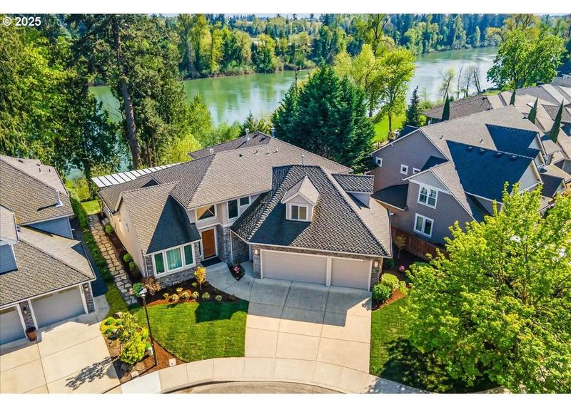 Oregon Home Trends Shifting Fast - 6 Falling In Value, 7 Ready To Soar By The End Of 2025 - Decor Hint Willamette Neighborhood Properties