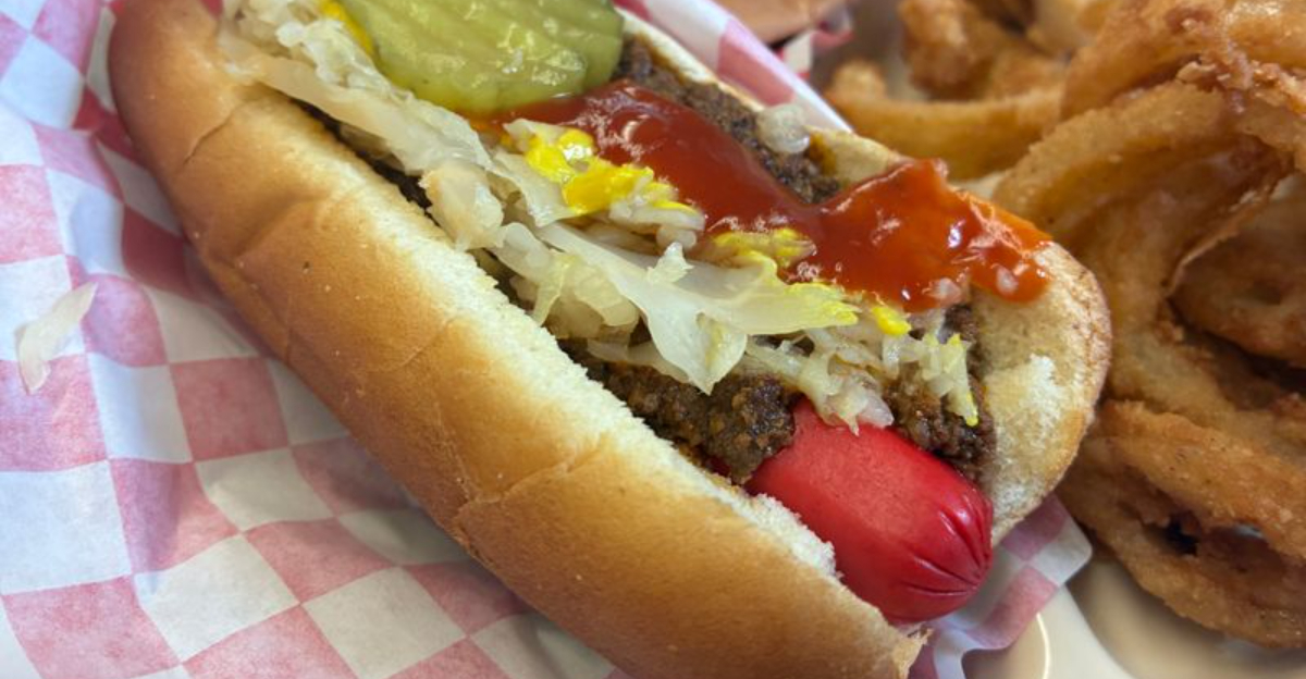 Southern Style Hot Dogs In Alabama That Will Rock Your Taste Buds - Decor Hint
