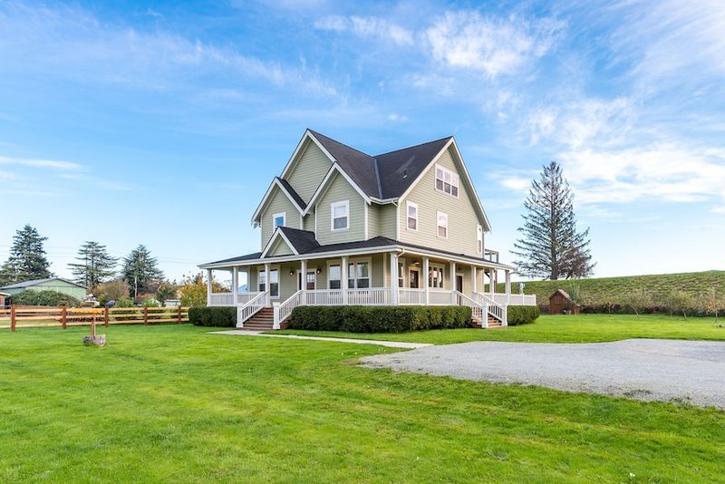 Farmhouses In Skagit County