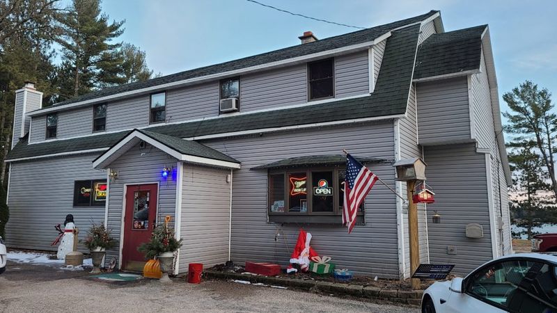 Wisconsin Catfish Hideaways Serving Crunchy, Golden Perfection - Decor Hint Crystal's Wood Lake Supper Club, Westfield