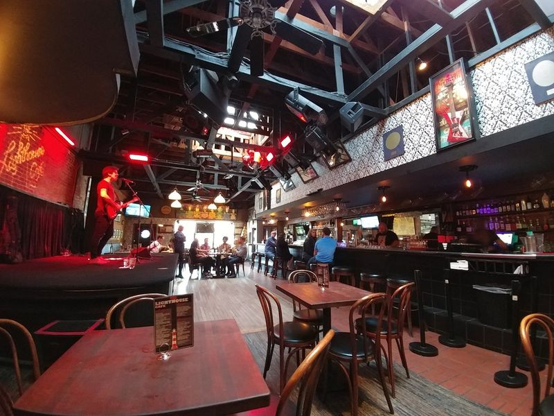 16 California Seafood Shacks Right On The Coast With Views Worth The Drive - Decor Hint The Lighthouse Cafe