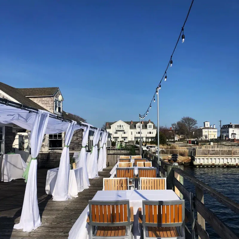 Beautiful Spots That Prove This Connecticut Coastal Town Is A True Hidden Treasure - Decor Hint Main Street Dining Scene