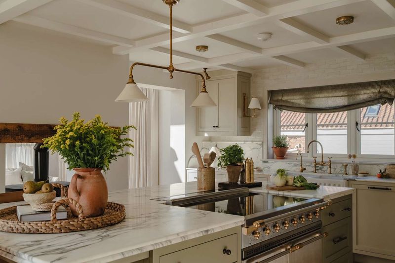 California Homeowners Embrace These Vintage Kitchen Trends In 2026 - Decor Hint Vintage-Inspired Light Fixtures