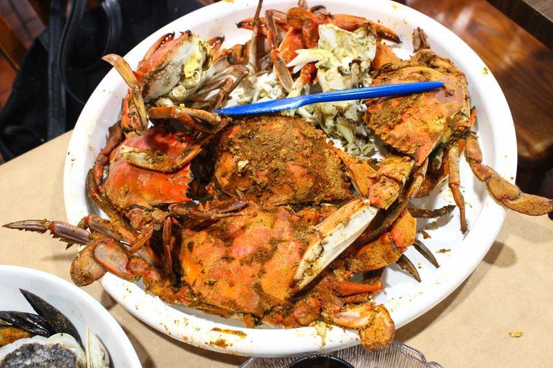 18 Weekend Seafood Buffets In Maryland That Always Stay Packed - Decor Hint Mike's Crab House