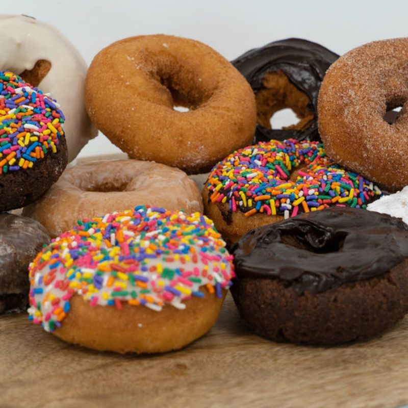 Red Coach Donuts, Stevensville