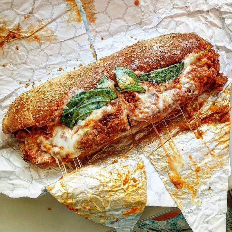 Vito's Gourmet Pizza & Subs