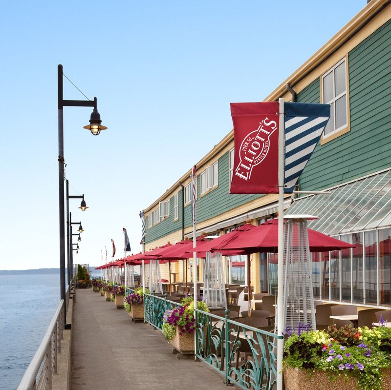 Washington Spots Serving Endless Seafood Locals Rave About - Decor Hint Elliott's Oyster House