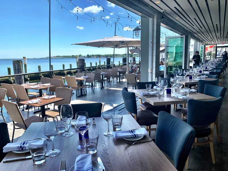 16 Connecticut Eateries So Coveted You'll Need A Reservation Strategy - Decor Hint Shell & Bones Oyster Bar