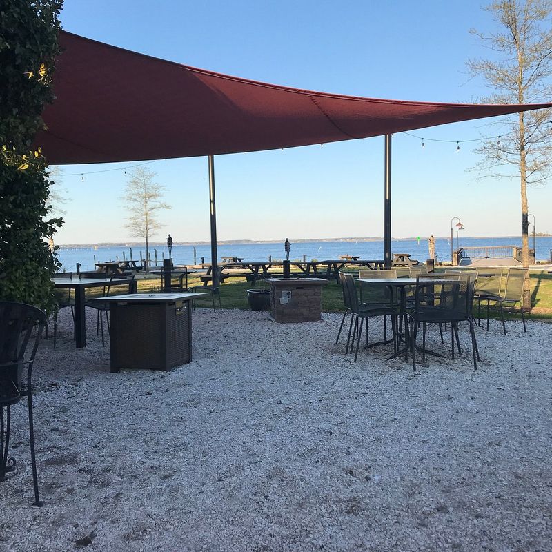 11 Virginia Country Restaurants Worth The Drive - Decor Hint Merroir