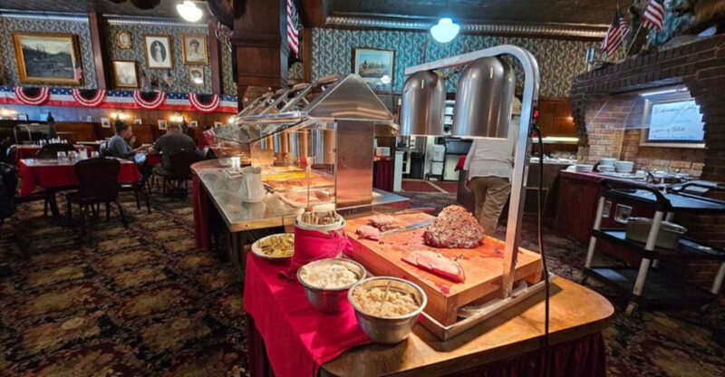 The Best Buffets In Wyoming For Big, Bold Cowboy-Style Eats