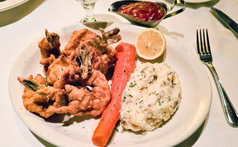 14 Texas Steakhouses So Good, Waiting Is Part Of The Experience - Decor Hint Bob's Steak & Chop House, Dallas