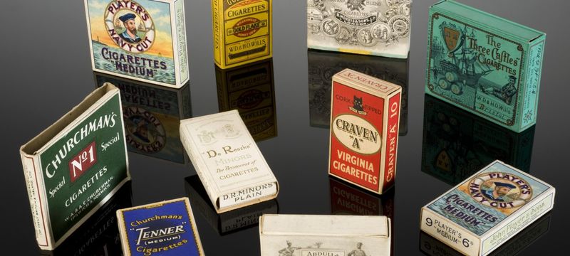 23 Forgotten California Dinner Etiquette Traditions That Defined The Swinging Sixties - Decor Hint Smoking Between Courses