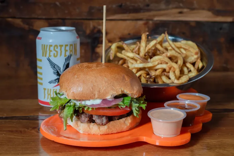 The Idaho Roadside Burger Shack Famous For Its Iconic Fry-Sauce Burgers - Decor Hint Artistic Burger Presentations