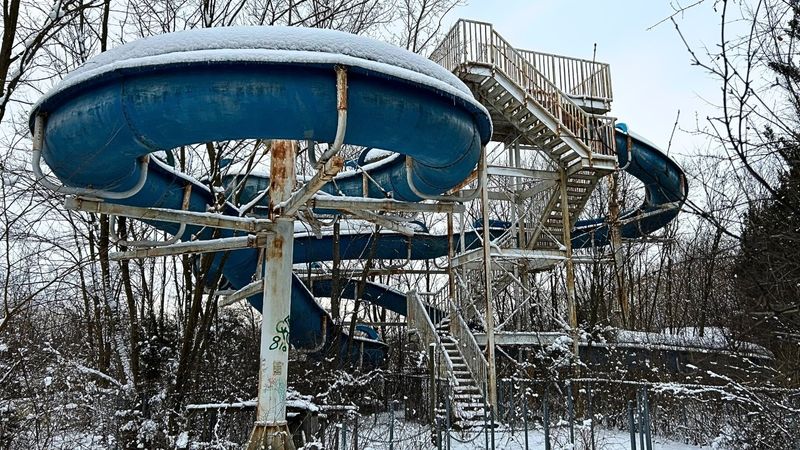 Surprising Details About The Long-Abandoned Pirate's Park In Flint - Decor Hint The Typhoon Water Slide Was a Monster