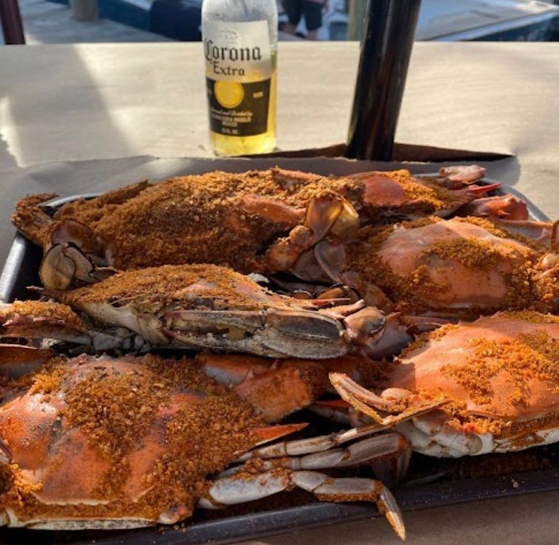 18 Weekend Seafood Buffets In Maryland That Always Stay Packed - Decor Hint Waterman's Crab House