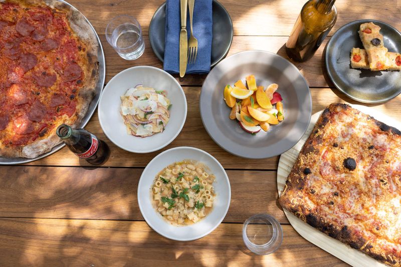 14 Arizona Restaurants Everyone Should Try At Least Once For Southwest Spice And Charm - Decor Hint Pizzeria Bianco
