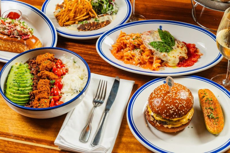 Top 10 Best Lakeside Restaurants In Dallas, TX - Decor Hint Hudson House