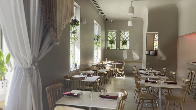 The New York Times Names 3 New England Restaurants Among The Best In The U.S. - Decor Hint Comfort Kitchen In Boston