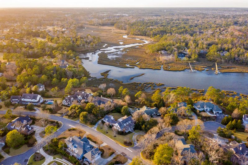 North Carolina's 25 Most Expensive Neighborhoods To Buy A Home In 2025 - Decor Hint Landfall (Wilmington)