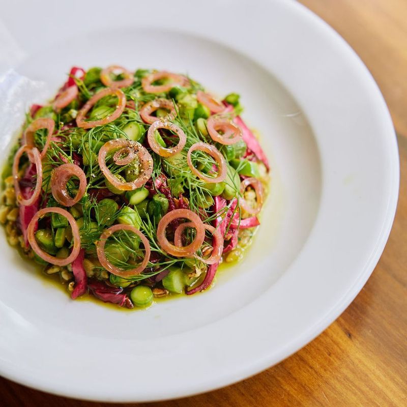 South Carolina Restaurants Where Reservations Are Hot Property - Decor Hint Vern's