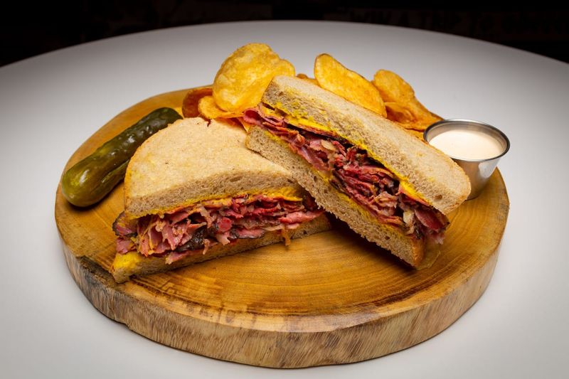 Nevada Spots Serving Great Food Any Time Of Day Or Night - Decor Hint Saginaw's Delicatessen