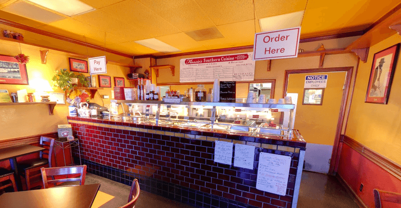 14 California Family-Run Fried Chicken Restaurants Worth The Drive - Decor Hint Flossie's Southern Cuisine in Sacramento