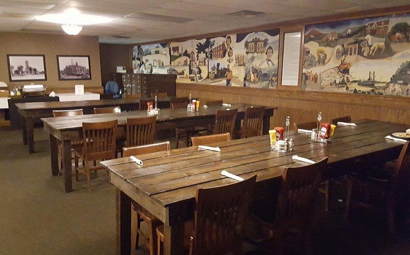 Where To Find Nostalgic Chicken-Fried Steaks Across Missouri - Decor Hint Courthouse Exchange In Independence