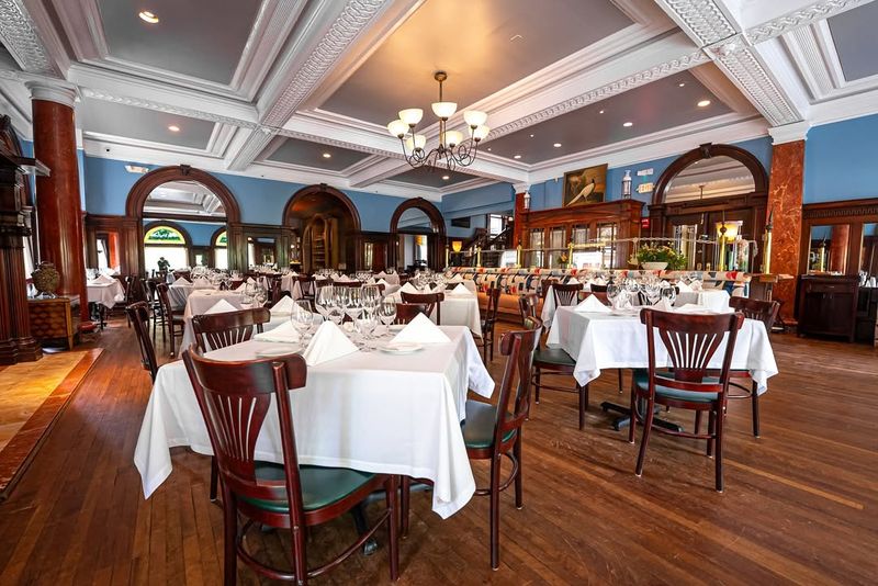 16 Connecticut Eateries So Coveted You'll Need A Reservation Strategy - Decor Hint Union League Cafe