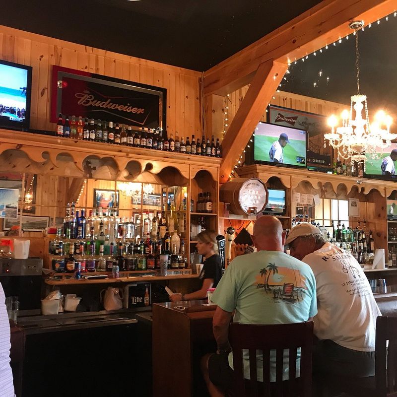 11 Michigan Restaurants Locals Love But Most People Miss - Decor Hint The Brown Bear, Pentwater