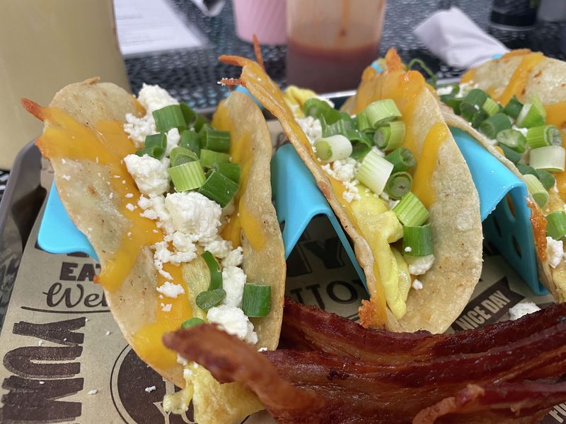 Wolf Lake Snack Shack