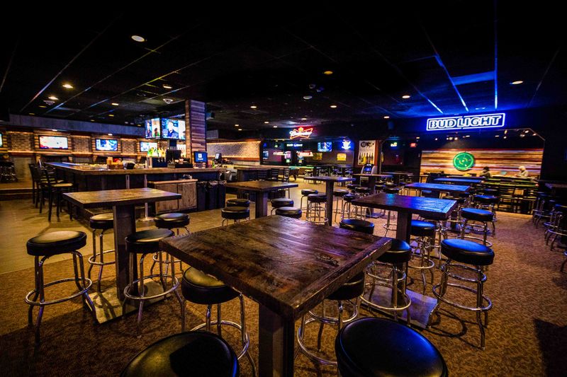 North Dakota Country Restaurants Serving Up Hearty Food And Hometown Hospitality - Decor Hint The Windbreak Bar & Grill