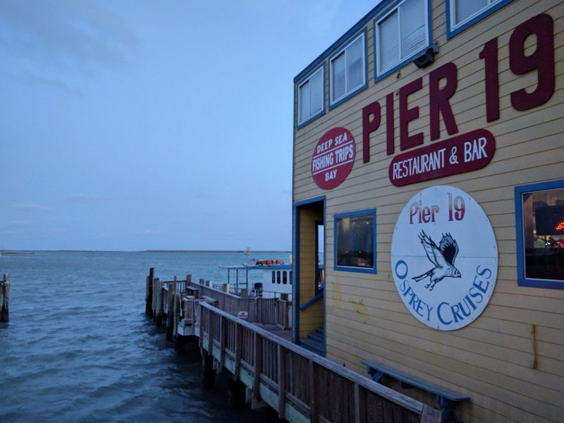 Feast On Seafood: Texas Buffets Worth Visiting - Decor Hint Pier 19 Restaurant & Bar