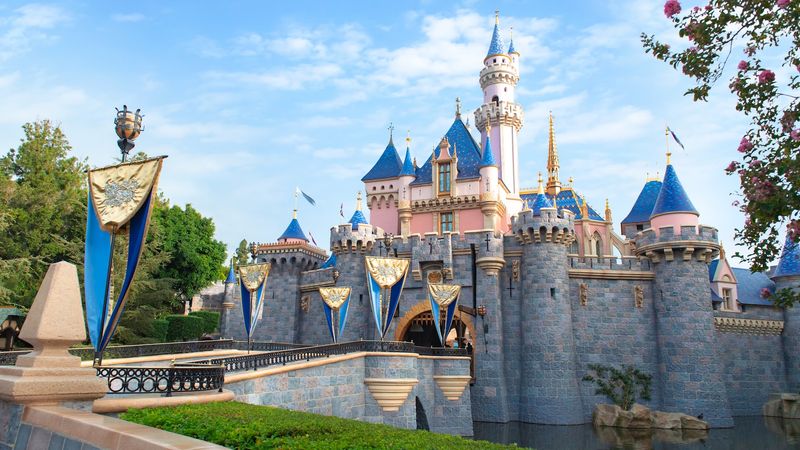 Top Things To Do In Southern California - Decor Hint Disneyland Resort