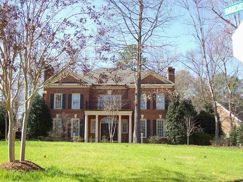 North Carolina's 25 Most Expensive Neighborhoods To Buy A Home In 2025 - Decor Hint Wessex (Cary)