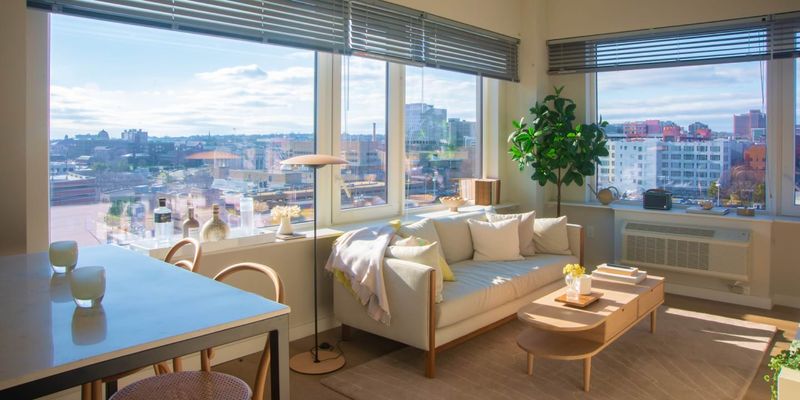 These New Jersey Living Room Designs Are Proof That Style Is Back In Full Swing - Decor Hint Urban Sophistication in Newark