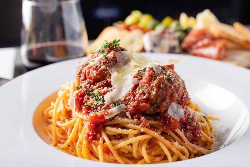 Italian Restaurants In Ohio Where The Recipes Have Been Passed Down For Generations - Decor Hint Casa Bella in Mentor