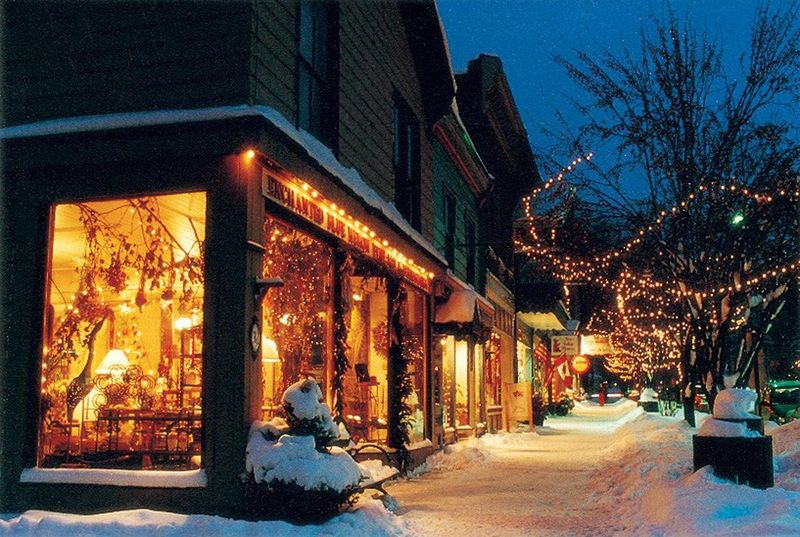 30 Charming Small Towns Across New York You'll Want To Visit - Decor Hint Ellicottville