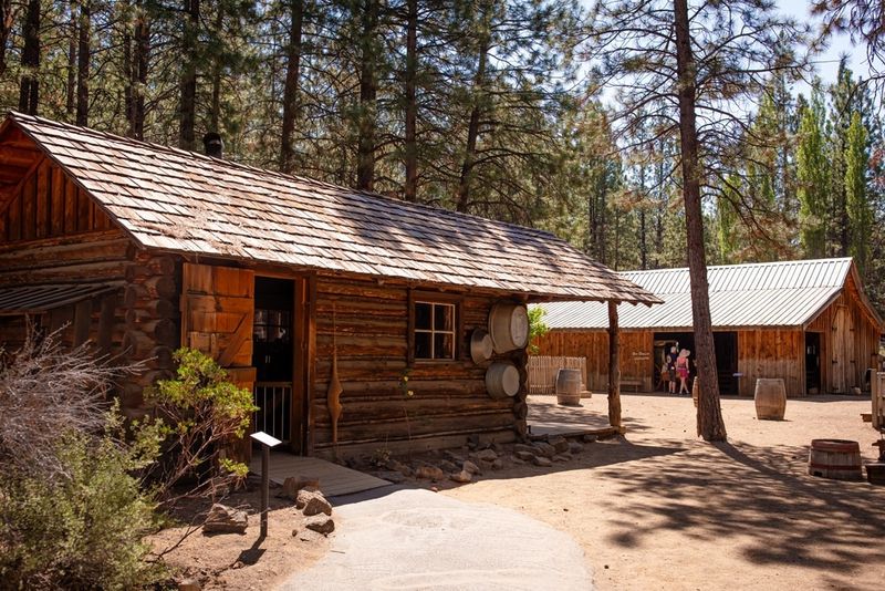 High Desert Cabins Near Bend