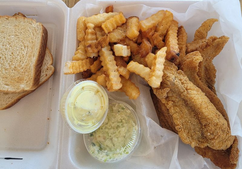 Fried Chicken Adventures In Memphis You Can't Miss - Decor Hint Best Wings Of Memphis