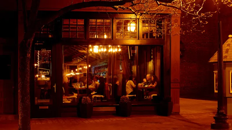 16 Connecticut Eateries So Coveted You'll Need A Reservation Strategy - Decor Hint Match Restaurant