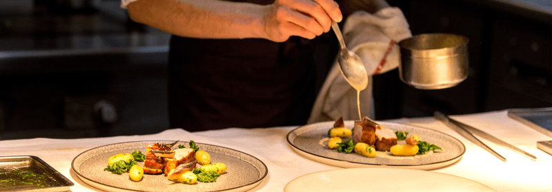 New Jersey's Most Talked-About Crab Buffet Among Shore Residents - Decor Hint Culinary Leadership With Serious Credentials