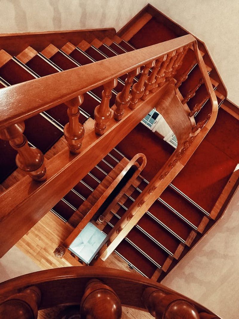 Inside Alabama's Forgotten Mansions Filled With Antique Treasures - Decor Hint Hand-Carved Mahogany Staircases