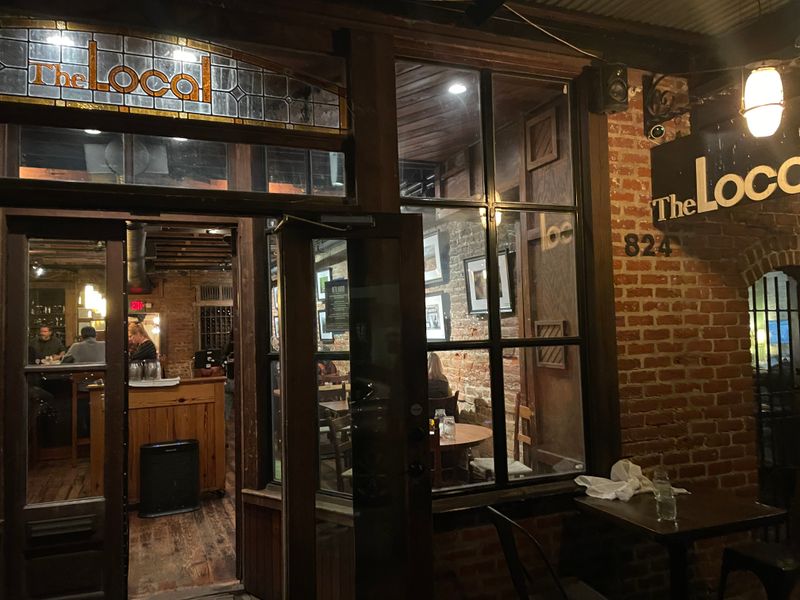 12 Virginia Tenderloin Shops Putting Local Comfort Food Back In The Spotlight - Decor Hint The Local – Charlottesville